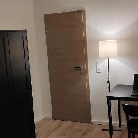 Neu Renoviert * Leonberg
